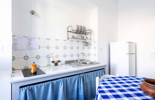 Lipari Historic Centre Condo | LO NARDO ACCOMMODATION