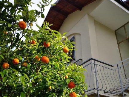 Loano Apartment | Loano Casa Archè villa indipendente con giardino