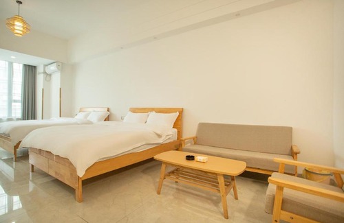 Chikan District Apartment | Locals Apartment Inn 13