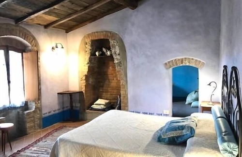 Bagno Vignoni Bed & Breakfast | Locanda del Loggiato