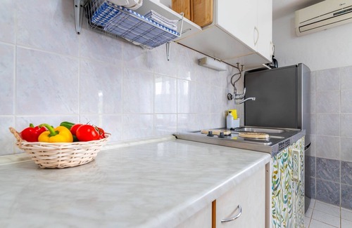 Baska Apartment | Located directly by the sea