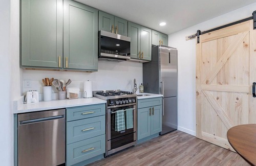 Downtown Tucson Apartment | Located downtown this 1 bedroom 1 bathroom is fully remodeled with your own dedicated electric vehicle charger .