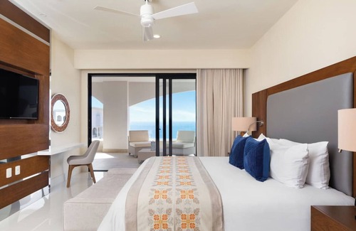 El Zacatal Resort | Located in the corridor between cabo and San Jose