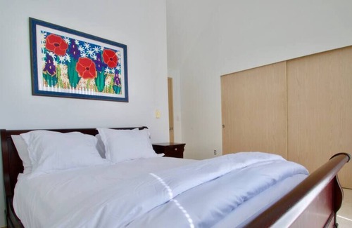 Old Ballard Condo | Located one block away from Ballard's Market Street.
