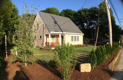 Falmouth House | Located Steps Away To Main Street And .7 Miles From Surf Drive Beach