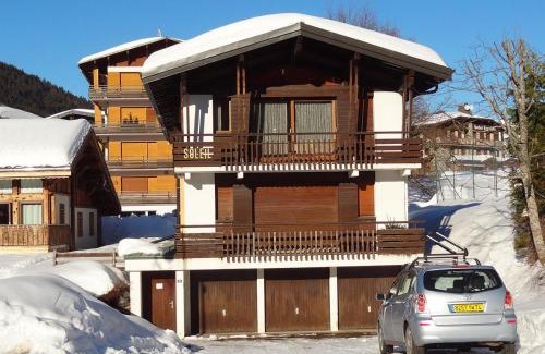 Les Gets Apartment | Location aux Gets : Appt 3* pour 6 pers, proche centre et pistes, WiFi, parking, casier à skis - FR-1-623-343