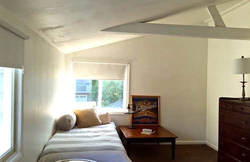 Fairfield House | LOCATION! Summer Rental Comfort-Chic 4 Bed Steps to Beach & Minutes to Town