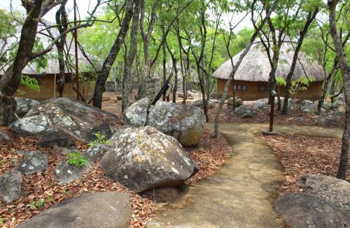 Masvingo Cabin | Lodge At The Ancient City