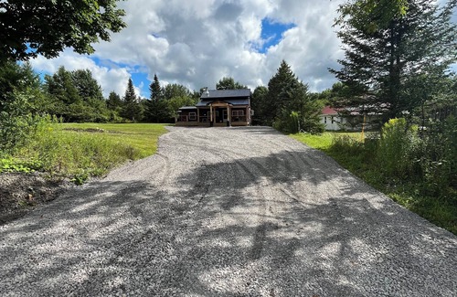 Lorraine Cabin | Lodge on Loomis