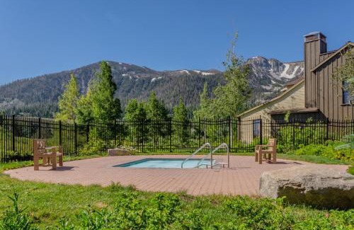 Mammoth Lakes House | Lodges 1140
