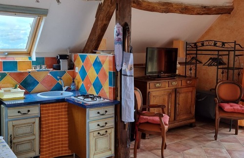 Marcilly Apartment | Loft Normence - romantic getaway for two