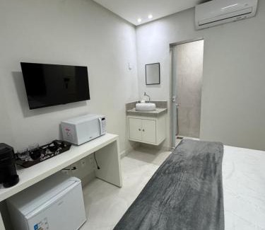 Muquicaba Apartment | Loft 305A com Ar Condicionado no Bairro Muquiçaba, bem localizado para negócios e fácil acesso para todas as praias e montanhas da cidade - sem vaga de garagem