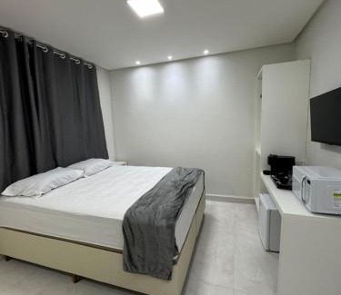 Muquicaba Apartment | Loft 305A com Ar Condicionado no Bairro Muquiçaba, bem localizado para negócios e fácil acesso para todas as praias e montanhas da cidade - sem vaga de garagem