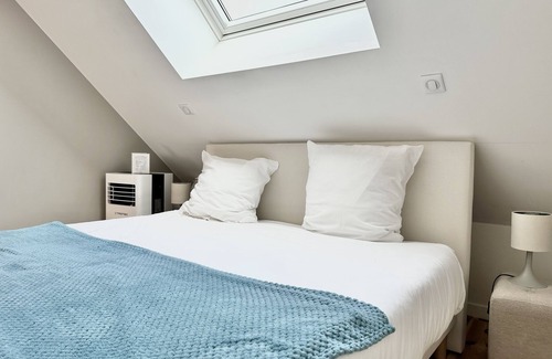 Miroir - Batignolles Apartment | Loft 4 premium - Near Station