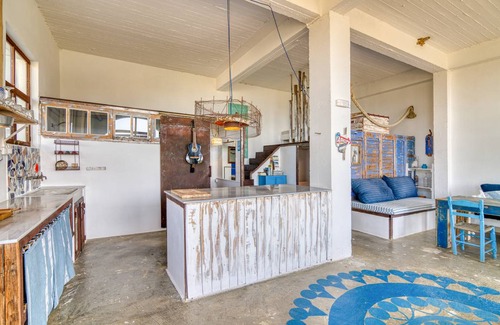 Achlada Apartment | Loft Atelier Apartment Heraklion