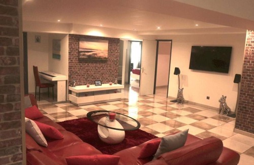 Bon-Secours Apartment | Loft Avec Piscine Intérieure