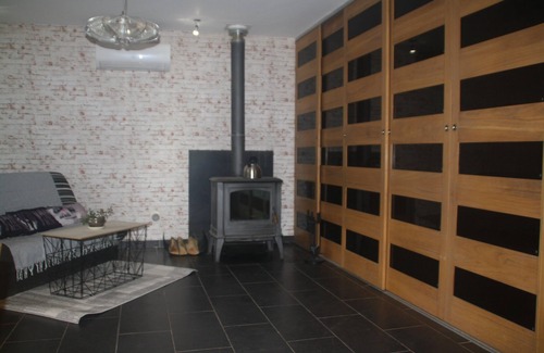 Saint-Jean-en-Royans House | LOFT CHEZ MAMOU
