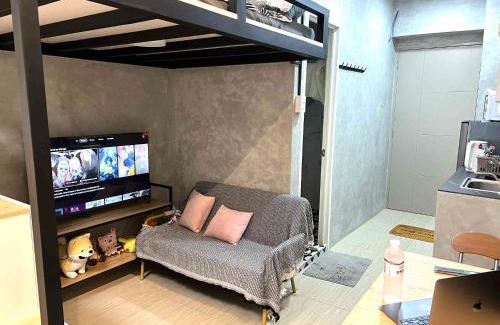 South Triangle Apartment | Loft type Condo Unit with pool and netflix