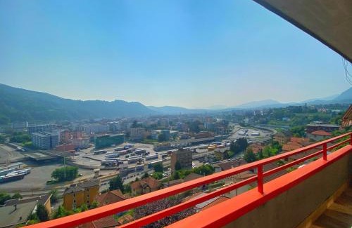 Como Apartment | Loft Vista Panoramica - 10 min from Como - Chiasso
