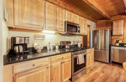Bryson City Apartment | Log Cabin, Hot Tub, Fire Pit, Roaring Creek