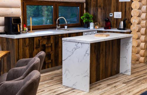 Brckovljani Villa | Log House