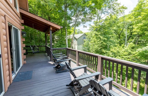 Linville Ridge Cabin | Log-Style Getaway in the Woods