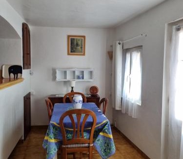 Les Restanques Bed & Breakfast | Logement équipé
