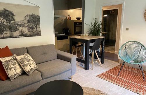Chaumont-sur-Tharonne House | logement avec accès piscine