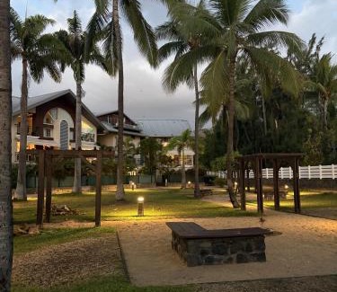 La Saline Les Bains Apartment | Logement bord de mer