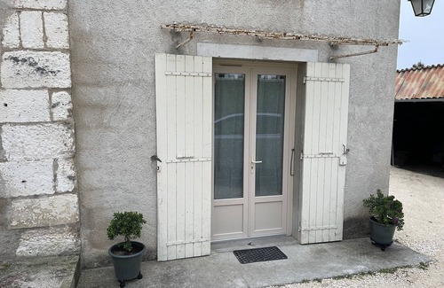 Grand-Brassac House | Logement Entier Dans une Longère Entre Village et Verger