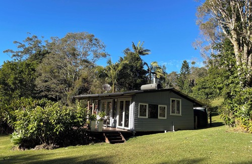 Whian Whian Cabin | Loggers Cabin at Nightcap Ridge - stunning bush escape