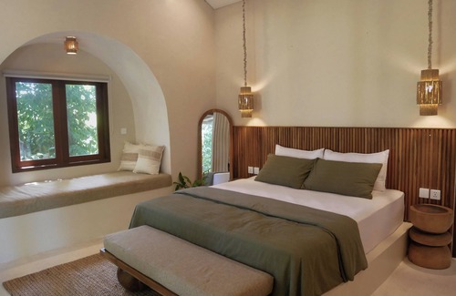 Kediri Hotel | LOKU Kedungu