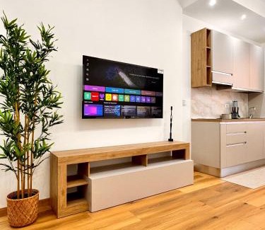 Tuscolano Apartment | Lolus House