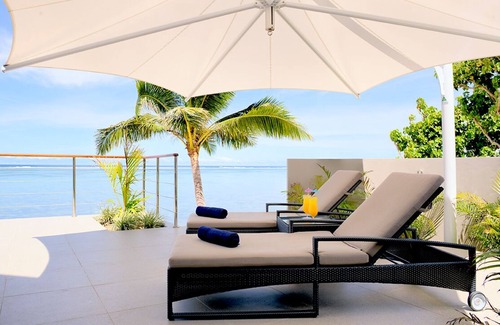 Tagaqe Villa | LomaniWai Luxurious All-inclusive Beachfront Villa