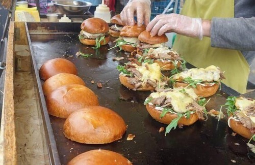 Haggerston Apartment | London Apartment - Sleeps 3-City Escape- Balcony