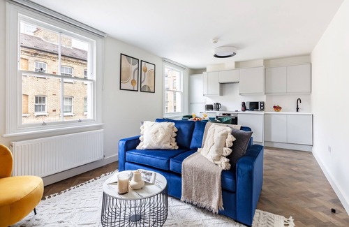 St Luke's Apartment | London City 1BR - Walk to Museum