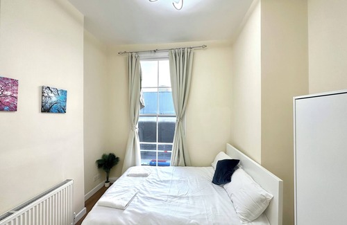 St. Pancras Apartment | London Euston Guest House (b)