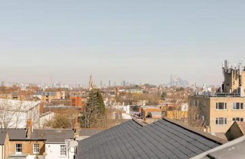 West Norwood House | London Home With A Beautiful View - Private Room