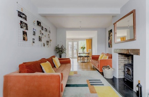 Chingford House | London spacious, bright house with easy access to London