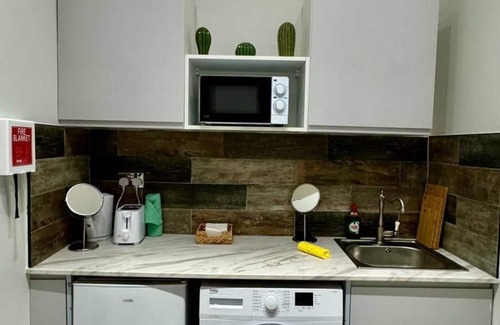 Holborn and Covent Garden Apartment | London Studio Escape - Grays Inn Road