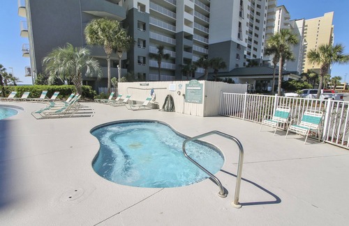 Long Beach Condo | Long Beach by Book That Condo