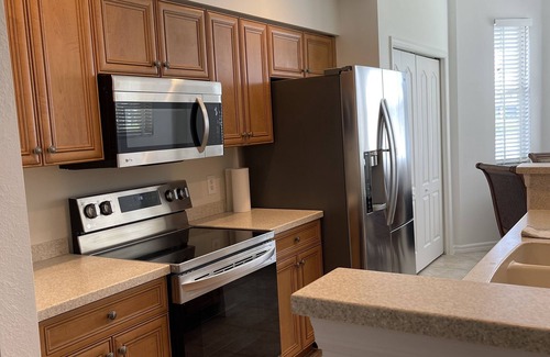 Biggar Condo | Long lake sunset views