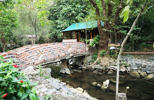 Cat Hai Hotel | Long Phuong Homestay