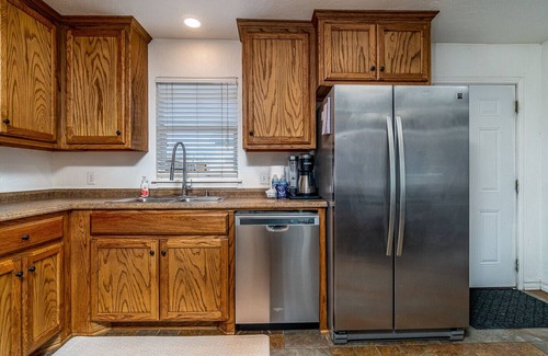 Amarillo House | Long Term Stay - Travel Nurse - Conveniently Located