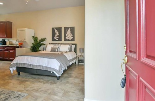 Pleasant Hill Apartment | Longer Stays 20 mins from Oakland & Berkeley & Vallejo