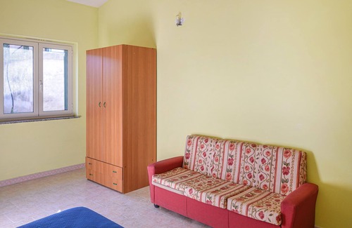 Zambrone House | Look forward to a few unforgettable days of vacation in Zambrone.