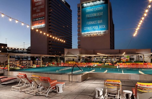 Downtown Las Vegas Hotel | Look No Further! Four Units with City View, Free Parking, Dogs Allowed, Pool!