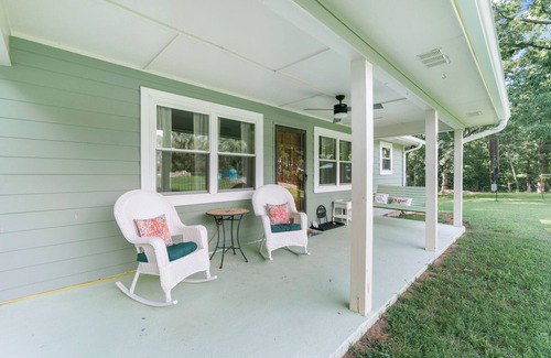 Rising Fawn House | Lookout Mountain home located 5 minutes from Cloudland Canyon State Park.