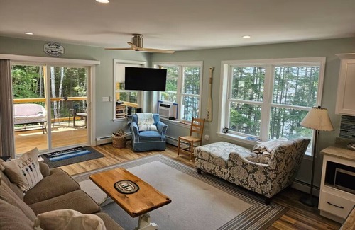 Holden House | Loon Cove Oasis