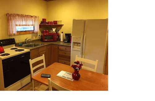 Chestertown Apartment | Loon's Lair, A Beautiful immaculate Adirondack 2 Bedroom 3 Bathroom Suite